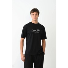 Tarz Yeri Erkek Baskılı T-Shirt Kısa Kol Bisiklet Yaka Regular Fit Rahat Kalıp Günlük Tişört - Siyah