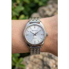 Ferrucci Gümüş Renk Kadın Kol Saati | 33 mm Çelik Kasa, Gümüş Metal Kordon, Gümüş Kadran