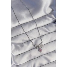 TE Dükkan Buğz 316L Çelik Gümüş Renk Fiyonk Detay Pembe Zirkon Taşlı Damla Kolye - Buğz