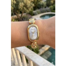 Ferrucci Kadın Kol Saati 33 mm Çelik Kasa Altın Renk Kordon 3 ATM Suya Dayanıklı Gümüş Kadran