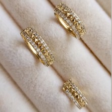 Lente Aksesuar Kadın Gold Zirkon Taşlı Piramit Dokulu Halka Küpe Kombini
