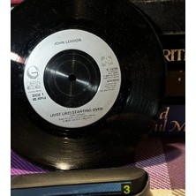 Plakantik John Lennon & Yoko Ono - (Just Like) Starting Over / Kiss Kiss Kiss 7" Vinyl Single (1980 - Uk Press)