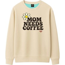 Espina Premium Regular Mom Needs Coffe Baskılı Sweatshirt