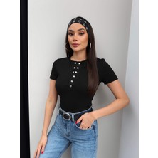 Esra Helvacı Fitil Desen Çıtçıtlı Tshirt