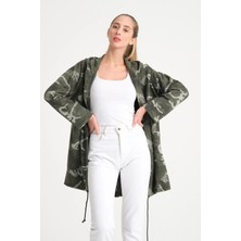 Della Moor Haki Kadın Italyan Sırtı Payetli Kapüşonlu Ceket