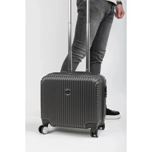 BENOX Hostes Pilot Boy Valiz