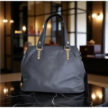 Valvıc Hakiki Deri Yumuşak Özel Aksesuarlı Kadın Çantası