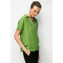 Desen Triko Kadın Yakası Nakışlı Düşük Kollu Penye Bluz A.yeşil