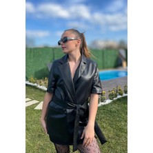 Siyah Kuşaklı Deri Blazer Ceket