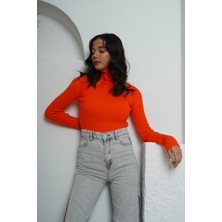 Die&More Turuncu Boğazlı Triko