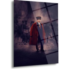 Shiny Art Atatürk Kırmızı Paltolu Sanatsal Cam Tablo – ATA149