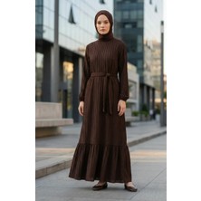 Büzgülü Dokulu Kuşaklı Elbise 2242-02 Kahverengi