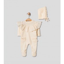 Pugi Baby Dantel Yaka Detaylı Bebek Tulum & Şapka Takımı