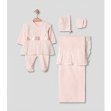 Pugi Baby Yenidoğan Kız Bebek Dantel Detaylı 4 Parça Hastane Çıkış Seti Tüllü Tulum,şapka,eldiven Battaniye