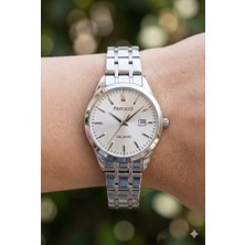 Ferrucci Yuvarlak Kasa Kadın Kol Saati | 31 mm Çelik Kasa, Gümüş Metal Kordon, Gümüş Kadran