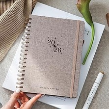 SHC4200 2026 Spiralli Günlük Ajanda 12 Aylık Kir Suya Dayanıklı Sert Kapak - Bej