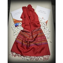 Kulplu Kadınlar Kırmızı Desenli Ipek Şal (Model 4)