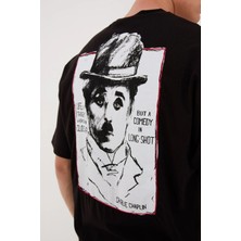 Charlie Chaplin Siyah-Beyaz Nakışlı Unisex T-Shirt