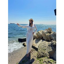 Derin Yaka Detaylı Standart Beden File Plaj Elbisesi