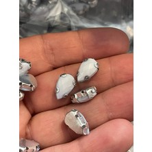 Gönülden Tasarım Kristal Süt Beyaz Renk Kasalı Dikme Damla Taş Boncuk 50 Adet 1 cm