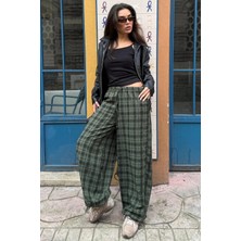 Madmext Haki Ekose Desenli Yüksek Bel Balon Fit Kadın Pantolon MG2726