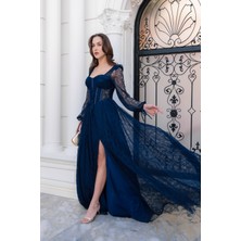 Lafaba Kadın Lacivert Dar Kalıp Uzun Kol Bacak Dekolteli Dantelli Abiye Elbise