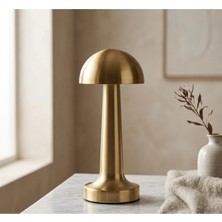 Mien Modern Mantar Tasarım Masa Lambası – Şıklık ve Sıcak Ambiyans Bir Arada