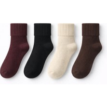 Solde Kadın 4’lü Ugg Uyumlu Yumuşak Dokulu Soket Çorap Seti