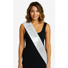 Gray Line Gry Beyaz Saten Üzerine Kalın Gümüş Yazılı Bride To Be Kuşağı Nel1
