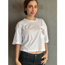 Gönülden Tasarım Beyaz Crop Baskı Cepli Tişört L Beden