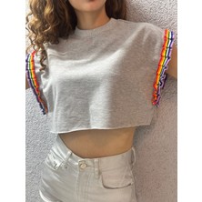 Gönülden Tasarım Gri Renkli Fırfır Kollo Basic Kadın Crop