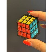Gönülden Tasarım Ütü Ile Yapışan Zeka Küpü Arma Dikiş Aplike 7x6 cm
