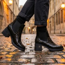 Çiğdem Kundura Viron Yuvarlak Burunlu Yandan Lastikli Kadın Chelsea Bot - Siyah - 36