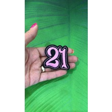 Gönülden Tasarım Ütü Ile Yapışan Pembe Yazılı 21 Rakamlı Arma Dikiş Aplike  6x5 cm