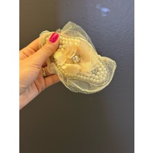 Gönülden Tasarım Inci Boncuklu Tüllü Taşlı Fiyonk Arma Dikiş Aplike 13X8 cm