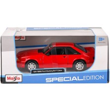 Gray Line Gry May 32906  1993 Ford Mustang Svt C0BRA 1:24 -Necotoys Nel1