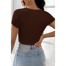 Modi Green Modig Kadın Kahverengi Yarım Kol Düz Yaka Crop Top Bluz