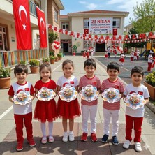 Atölye Mila 23 Nisan Ulusal Egemenlik ve Çocuk Bayramı Dünya Çocukları Çikolata Kutusu Konsept Hediyelik 10'lu