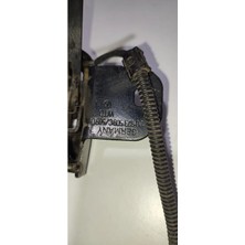 OEM Golf 4 Kaput Kilidi Golf Mk 4 Kaput Kilidi 1J0823509