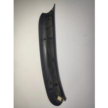OEM C4 Bagaj Kapak Çıtası Trim 9646218177