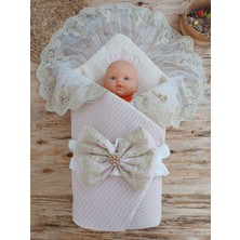 Sylar Yenidoğan Kuzulu Taç Nakış Güpürlü Fiyonklu Duvaklı Prizma Taş Unisex Kundak Bebek Battaniyesi