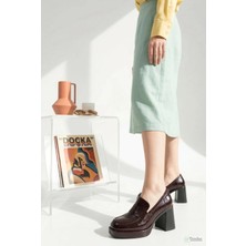 Mammamia Kadın Hakiki Deri Kırışık Rugan Platform Kalın Topuklu Klasik Ayakkabı M27YA/885