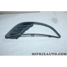 TŞT Ford Fiesta Ön Tampon Sis Lamba Delikli Sağ 2002-2005 (Oem No:  2S6119952CCZCA4)