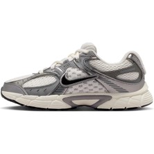 Nike V5 Rnr Genç Çocuk Spor Ayakkabısı