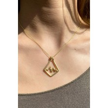 Spossy Silver Jewelry Üçgen Tasarım Kolye