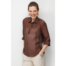 Desen Triko Kadın Yakası Düğmeli Truvakar Kollu Gömlek Kahve