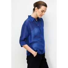 Desen Triko Kadın Yakası Düğmeli Truvakar Kollu Gömlek Lacivert