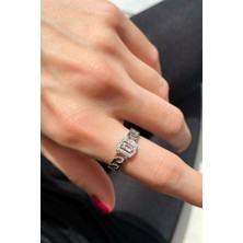Spossy Silver Jewelry Baget Taşlı Zarif Zincir Yüzük