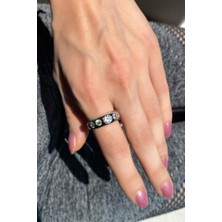 Spossy Silver Jewelry Yuvarlak Taşlı Yüzük