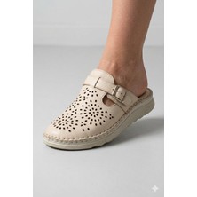 Shoemix Kadın Krem Deri Lazer Kesim Delikli Tokalı Comfort Sabo Terlik